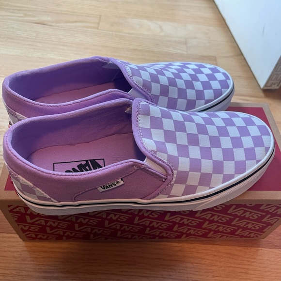 7.5 vans - Picture 2 of 4
